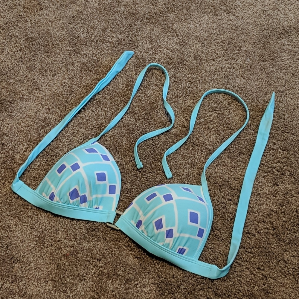 👙aerie, NWOT Blue Fun Patterned Bikini Top👙